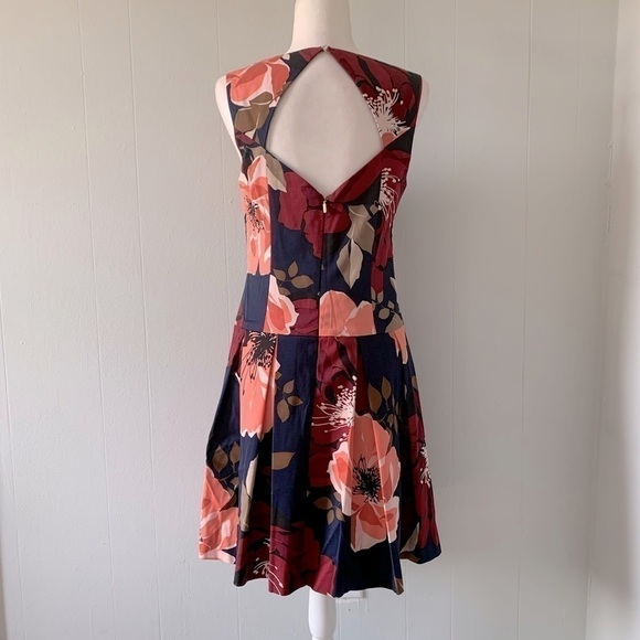 TRINA TURK devoted floral sleeveless dress size 6 NWT - Picture 10 of 16